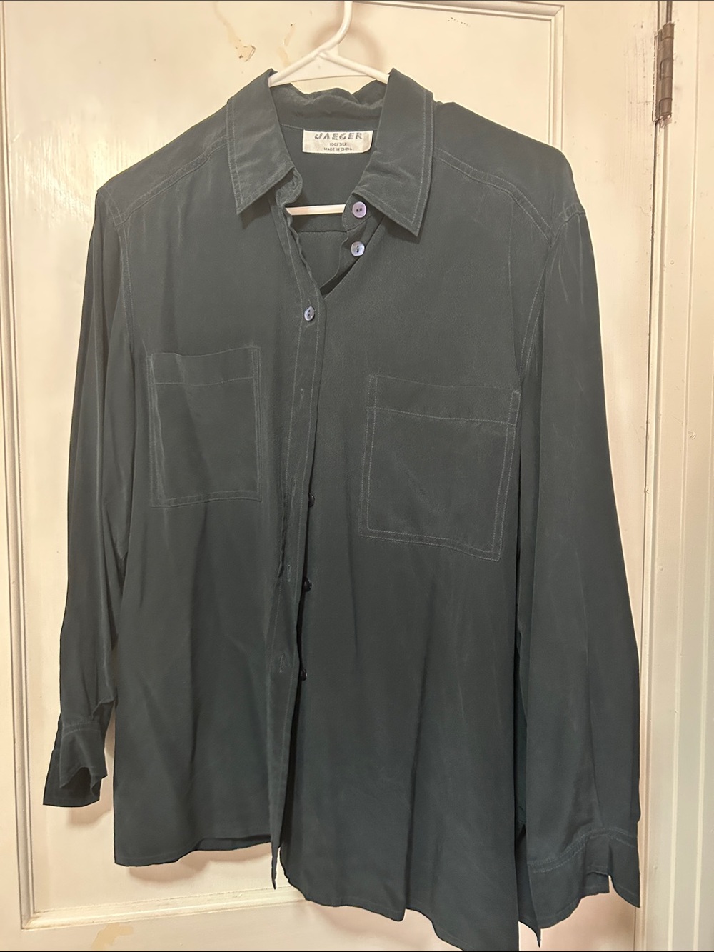 Jaeger Women's Slate Gray Button-Front Pocket Blouse